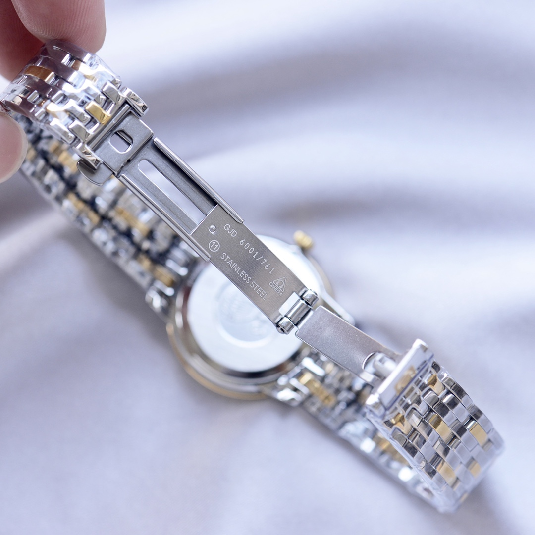 The new Omega De Ville ladies watch!