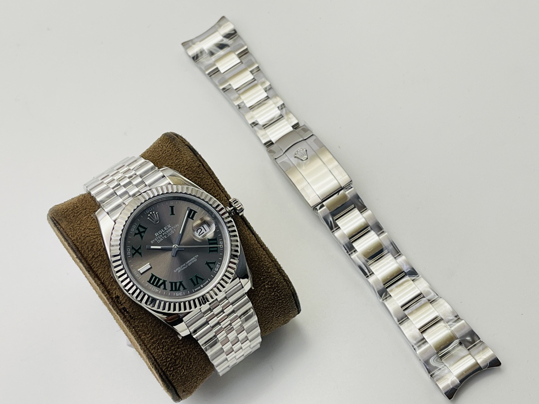 Rolex Datejust 126284 Green Roman Watch