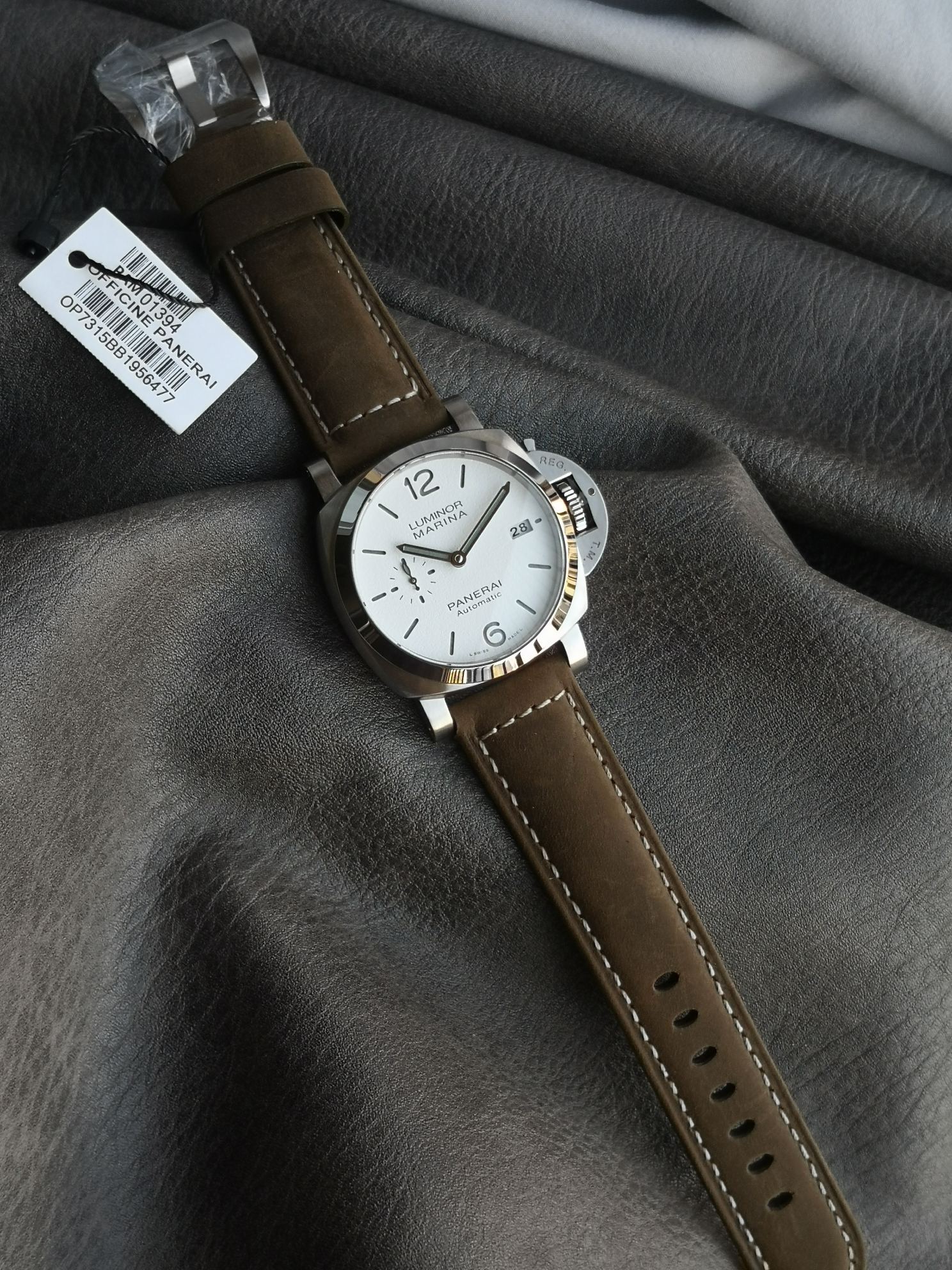 Panerai Lumino series PAM01394, more efficient