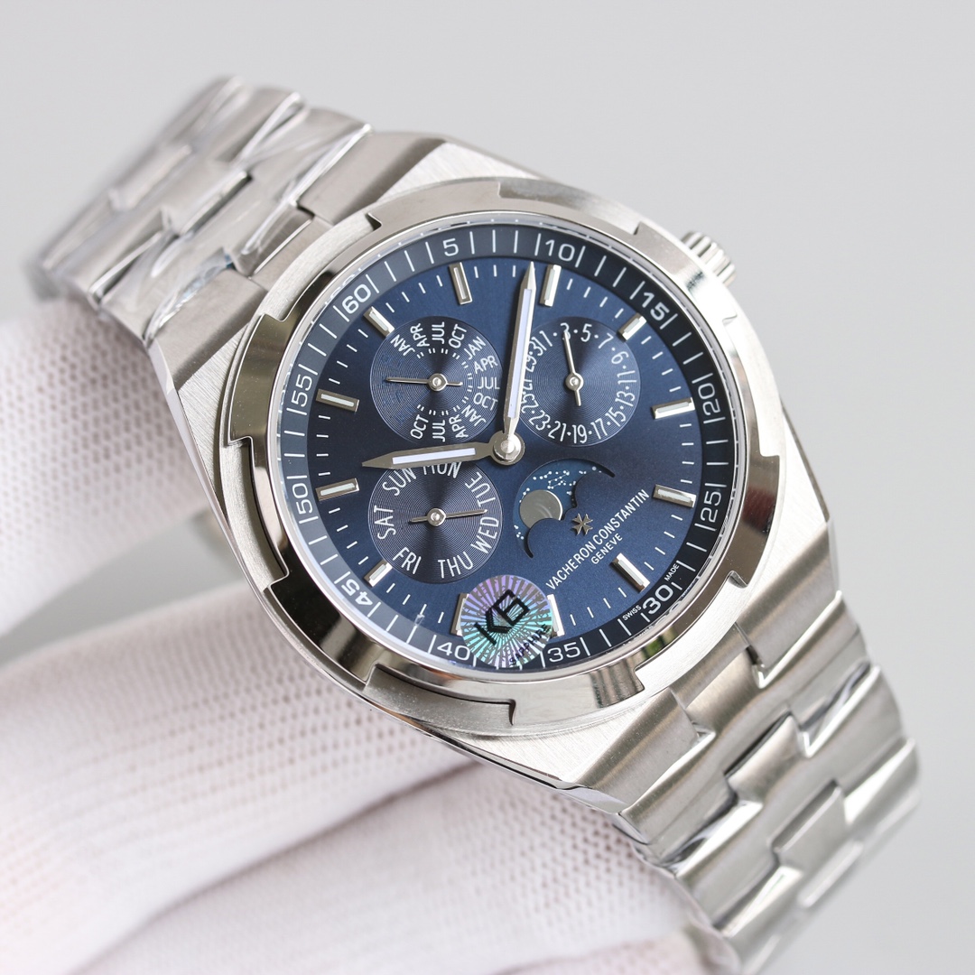 Vacheron Constantin's 4300V/120G-B102