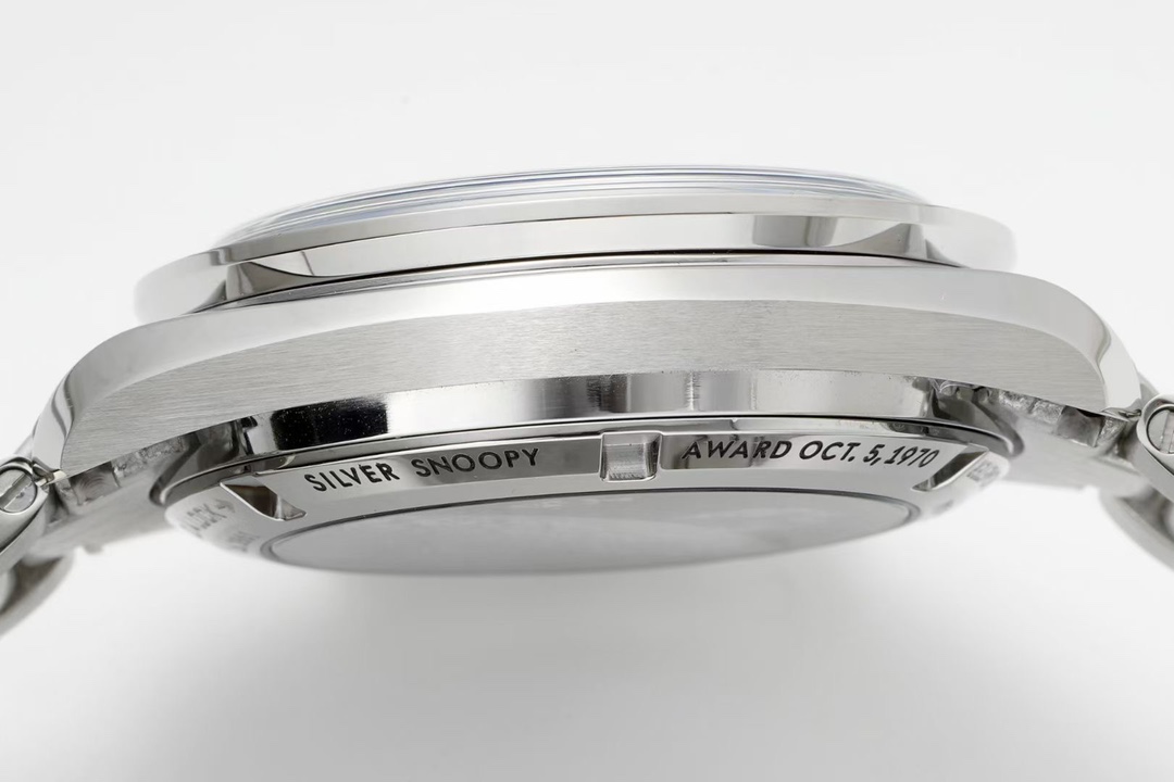 Omega Speedmaster series running seconds chronograph mechanical men's watch