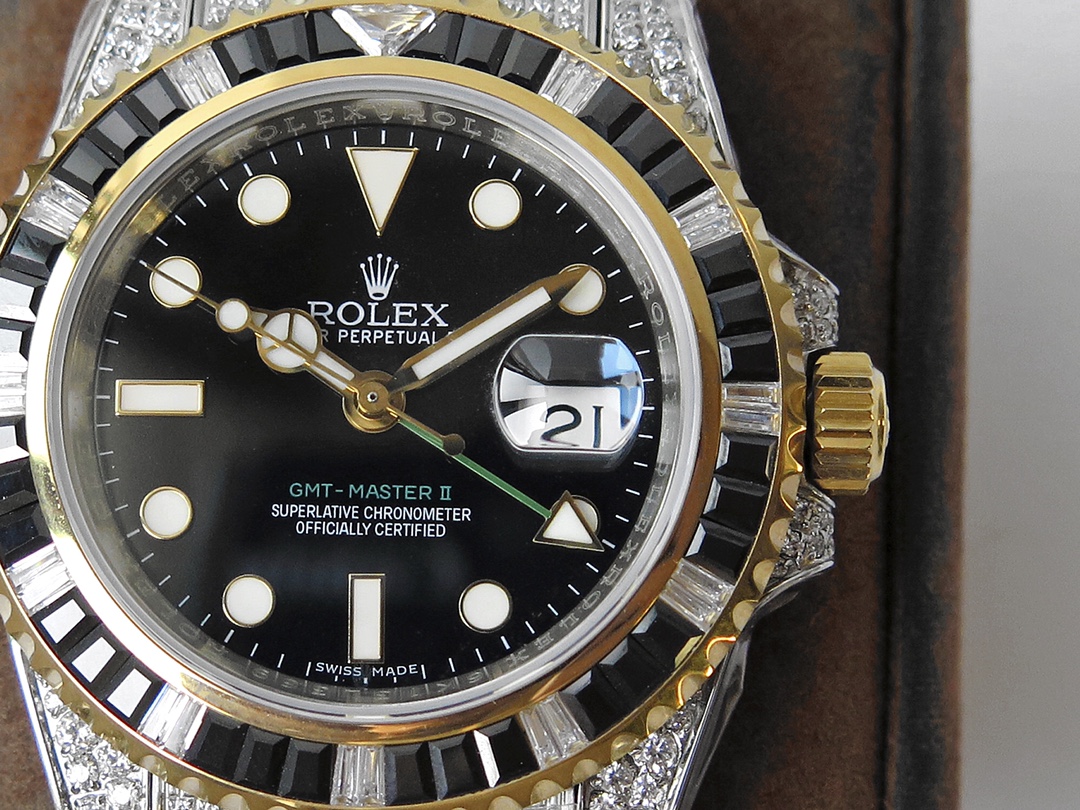 Rolex Greenwich II rear diamond custom version 116759 sa-78209 diamond pavé!