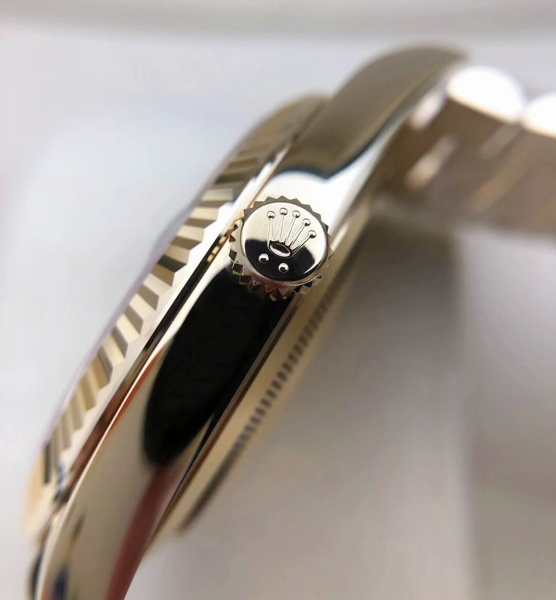 Rolex m228238-0005 automatic movement watch