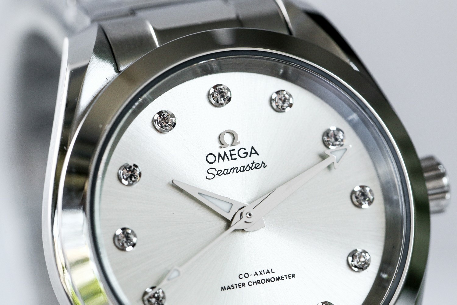 Omega Seamaster 150m women's mechanical watch - 34mm,