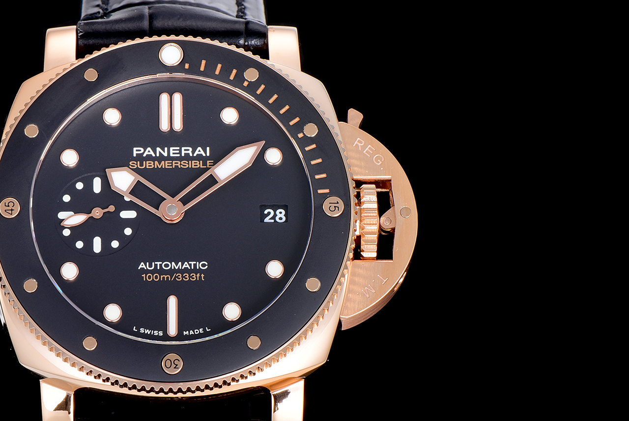 Panerai SUBMERSIBLE sneaker series PAM00974 watch