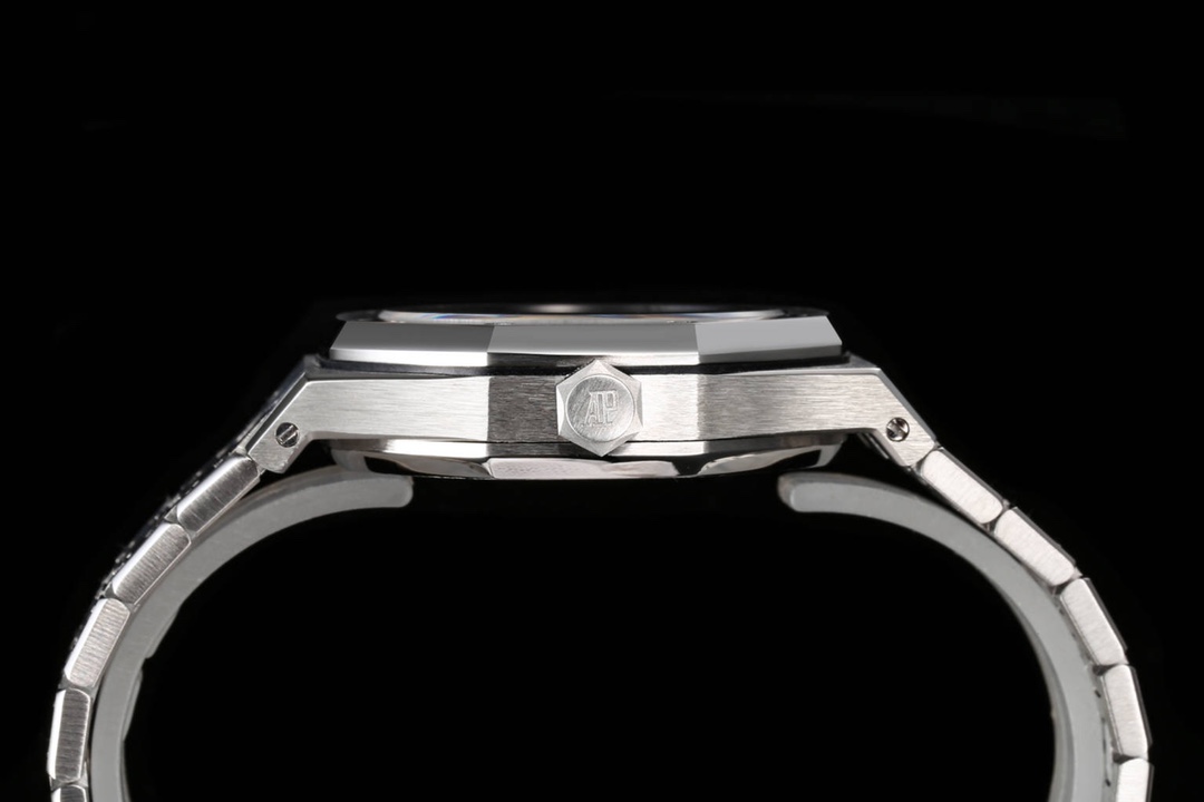 Audemars Piguet Royal Oak models 15550ST - 15451ST