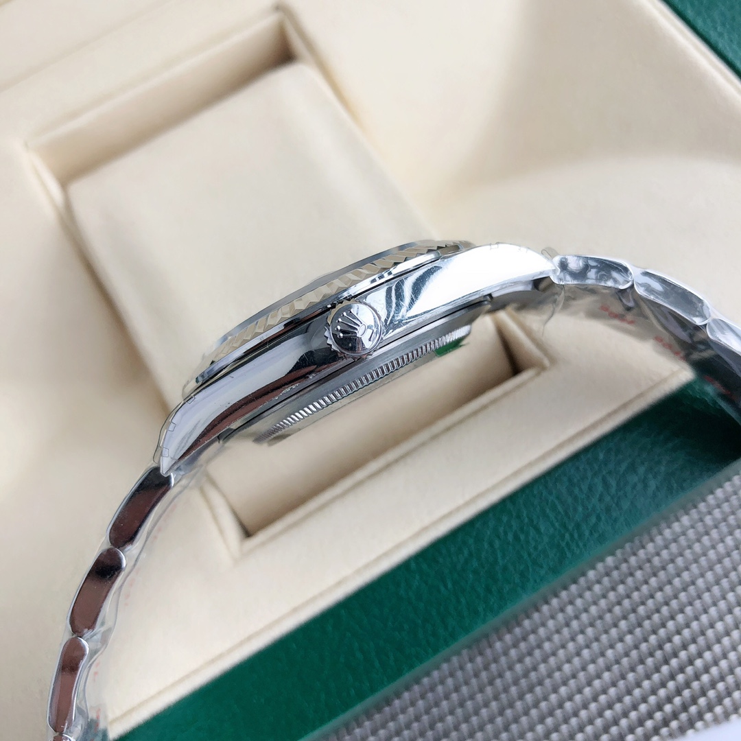 Rolex 126334 Date Just41MM is a super copy of the classic Oyster Perpetual Datejust 41 watch