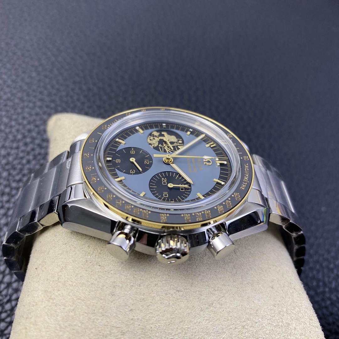 Omega Speedmaster Apollo 11 makes a domineering appearance [Professional Moon Watch]