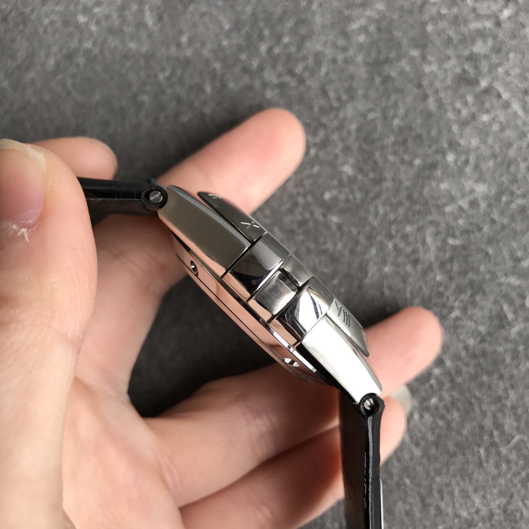 OMEGA fifth generation constellation series! The most suitable horoscope watch