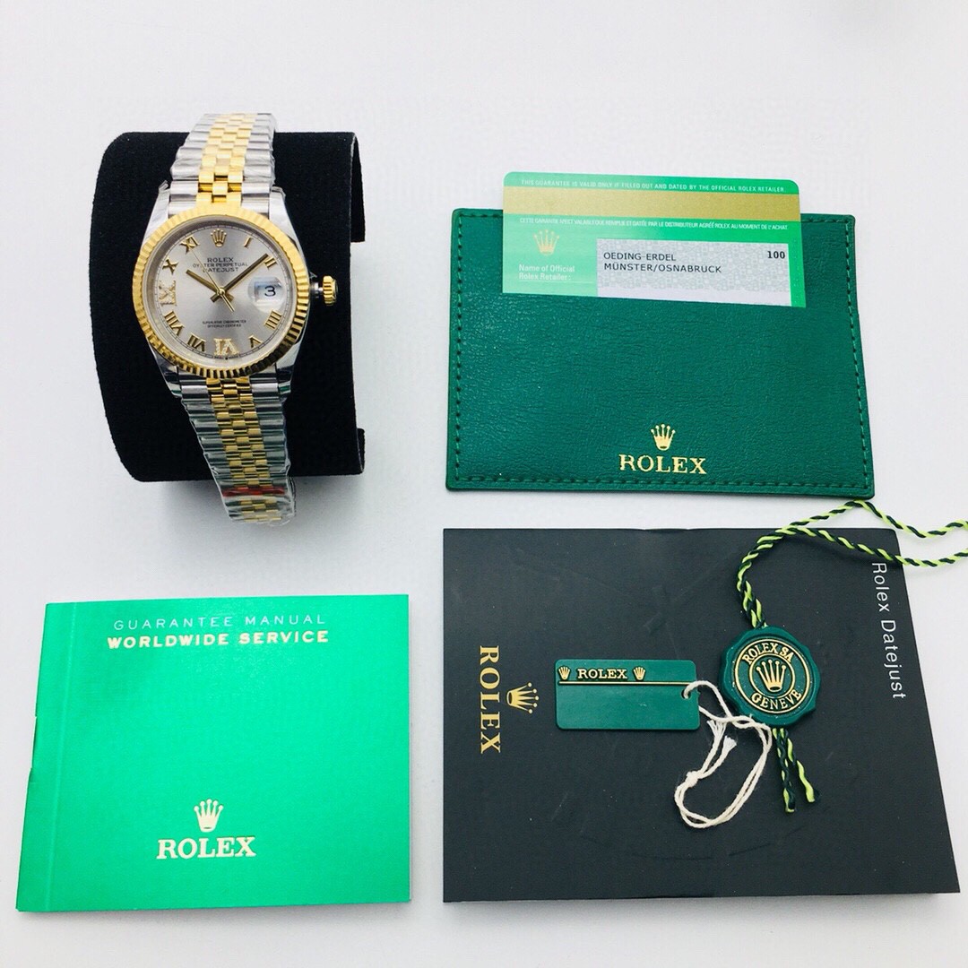 Rolex's original molded 3235 automatic mechanical movement Datejust series 126233