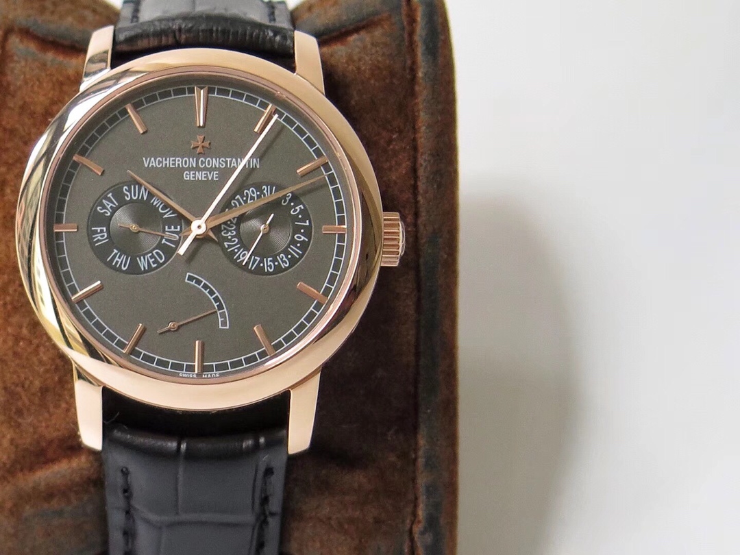 New AI product: Vacheron Kinetic Weekday