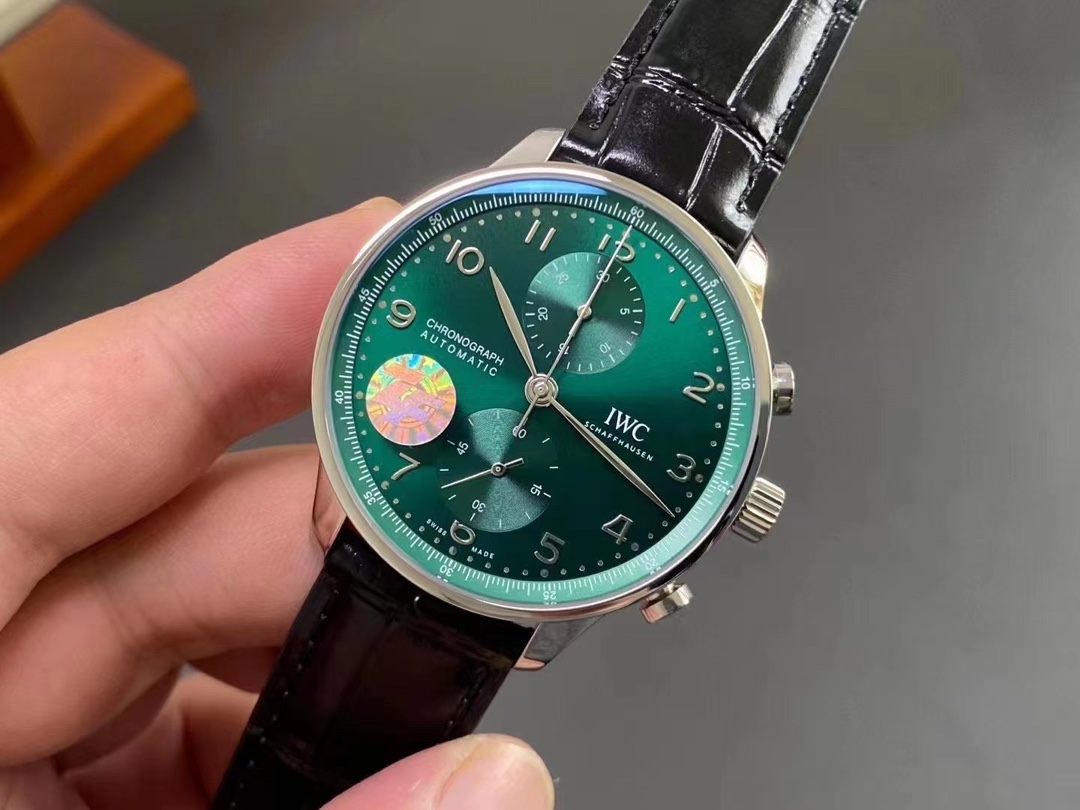 Green Surface IWC Portugal Series Transparent Bottom   style