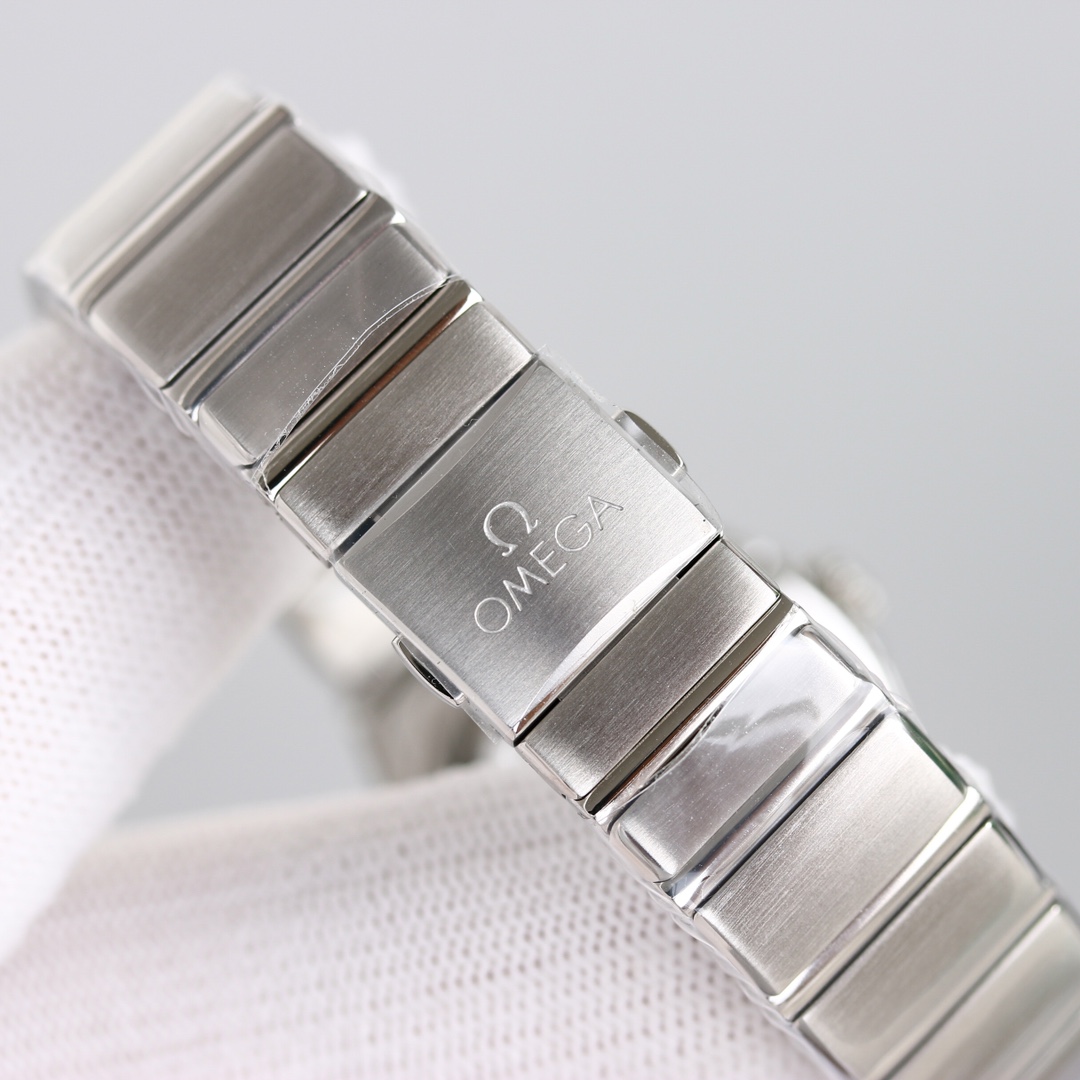 Omega women's Constellation Series 28mm quartz watch,