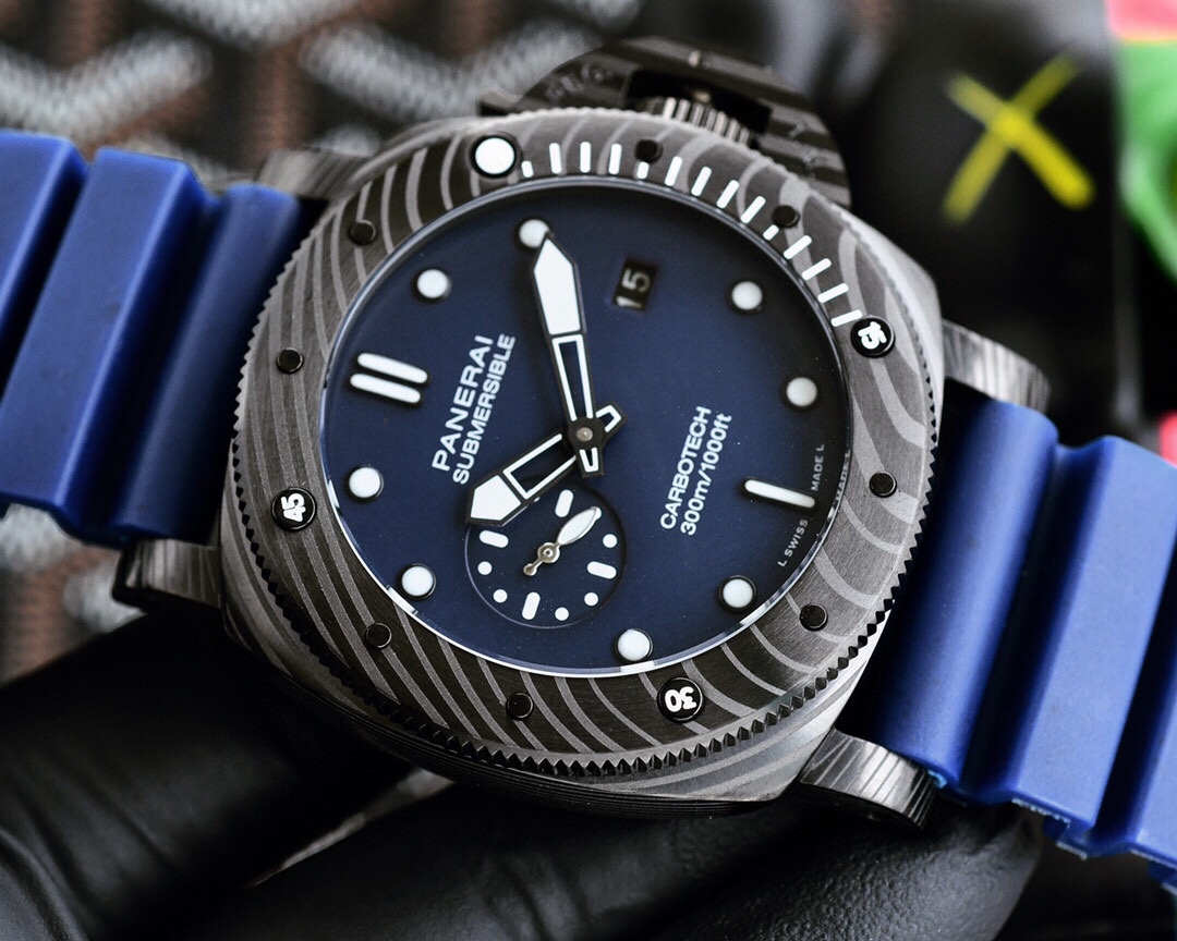Panerai Submersible Carbotech™ watch, men's 47 mm. Model: PAM1232