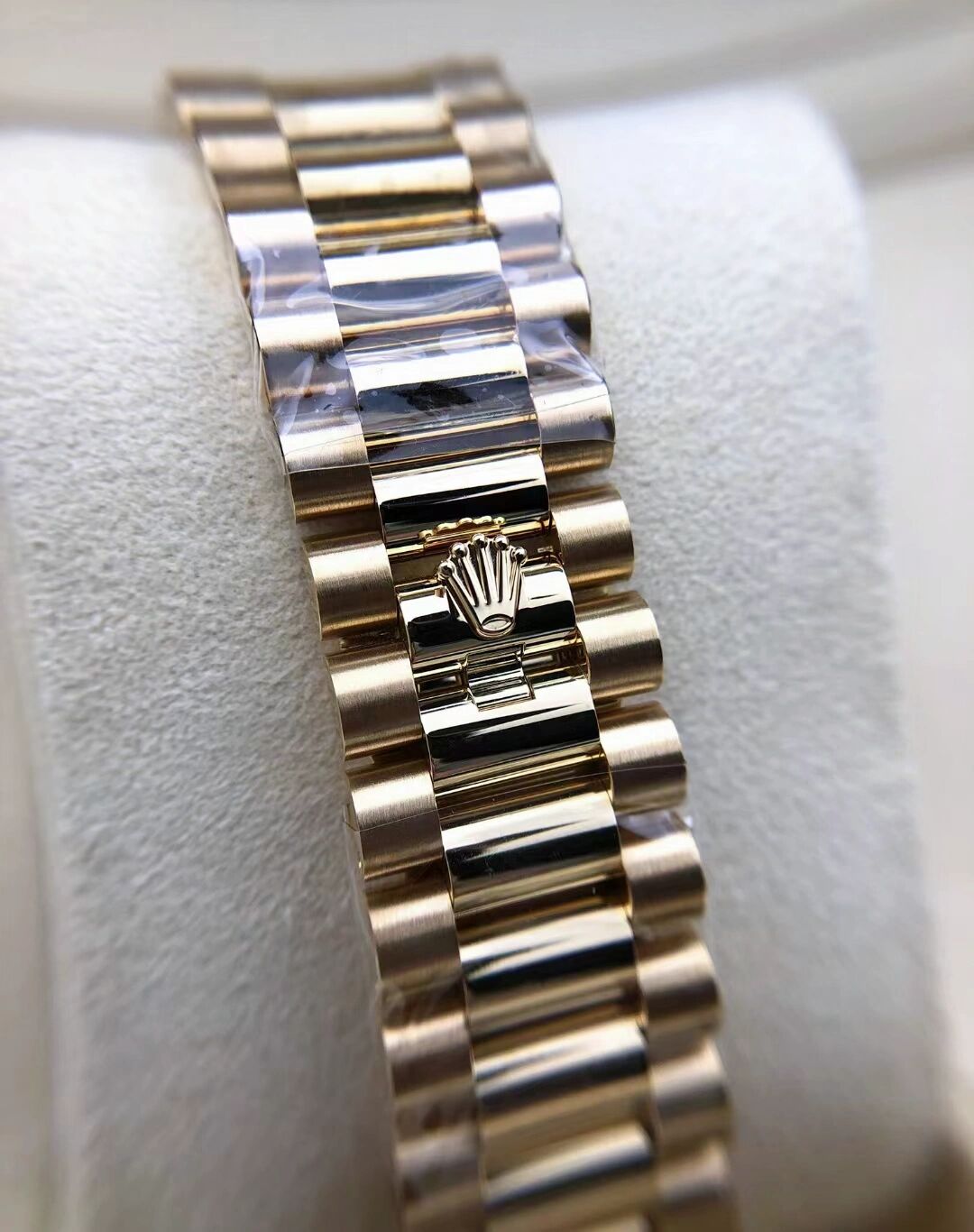 Rolex m228238-0005 automatic movement watch