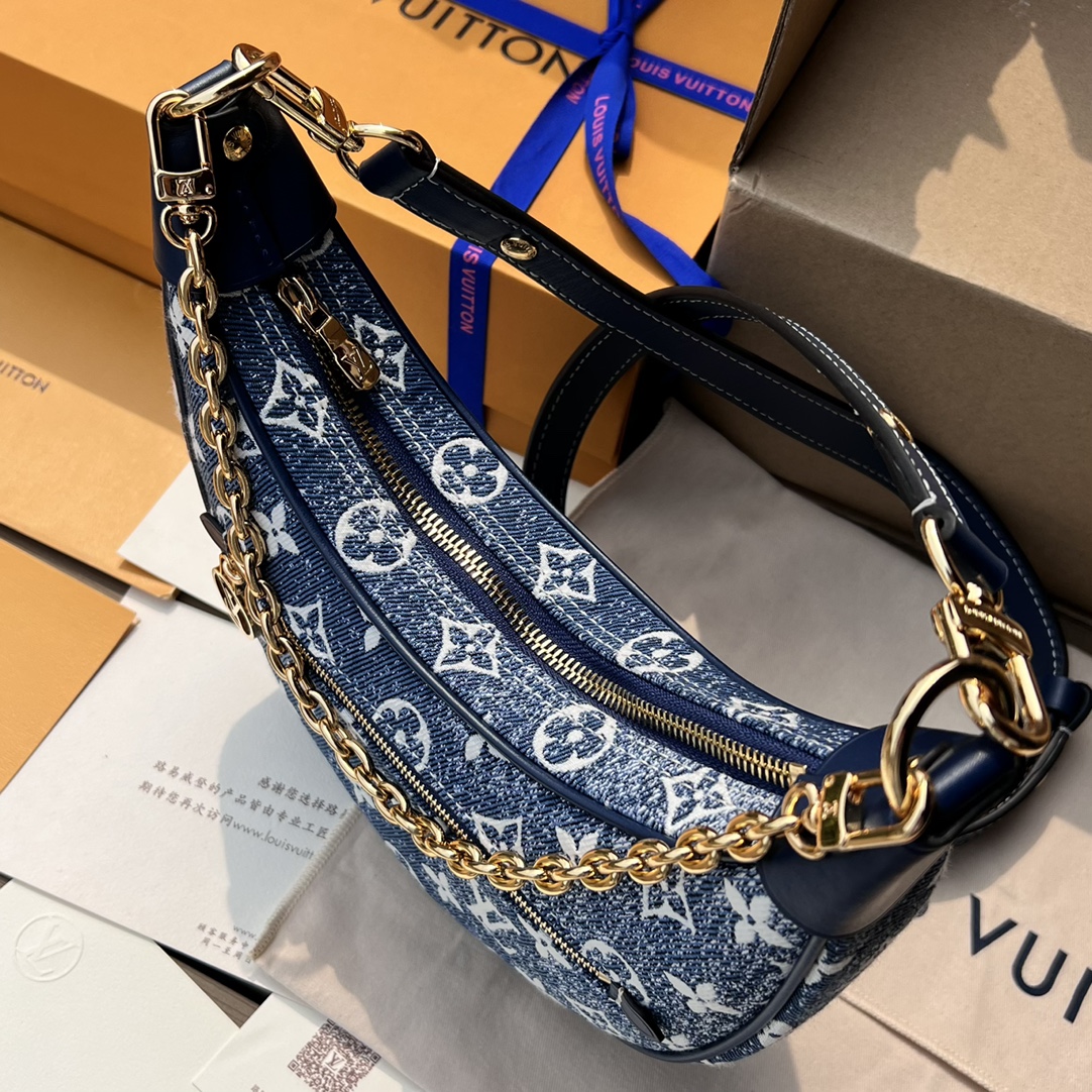 LV164879 denim bag