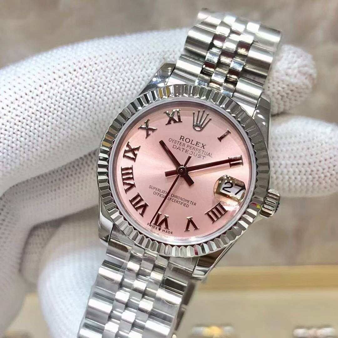 Rolex Women's Datejust 31MM Datejust Watch!