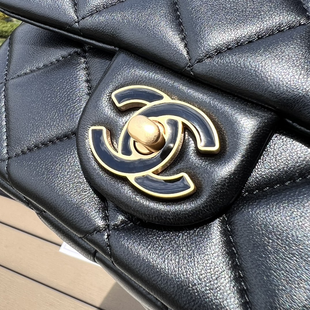 Chanel 165568 Advanced Bag