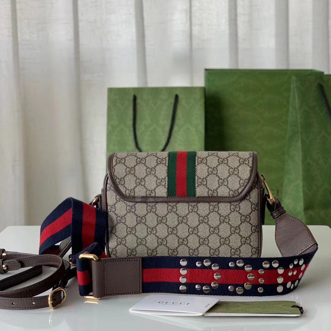 GICCI722117Ophidia series