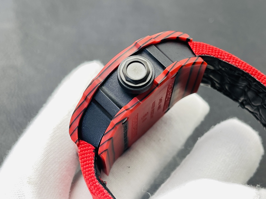 Richard's new super version RM055!