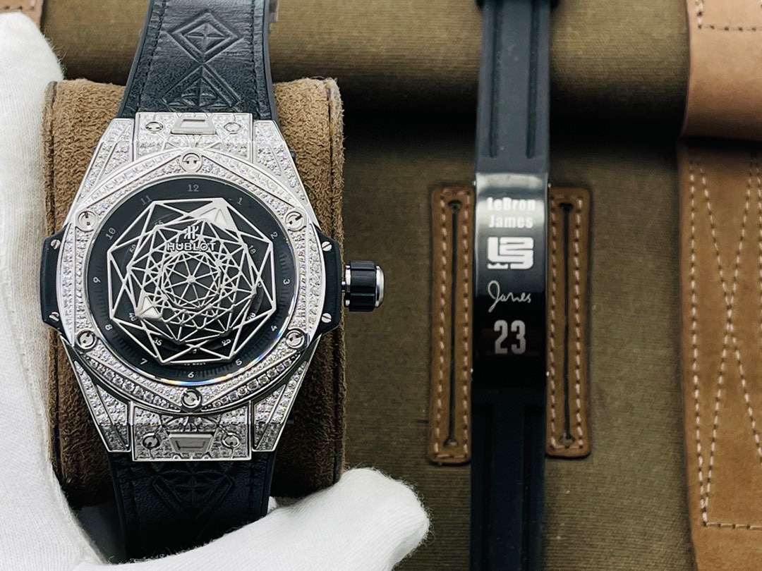 Hengbao HB Yu. Hublot Big Bang Sang Bleu series 415.NX.1112.VR.MXM16 tattoo watch personality