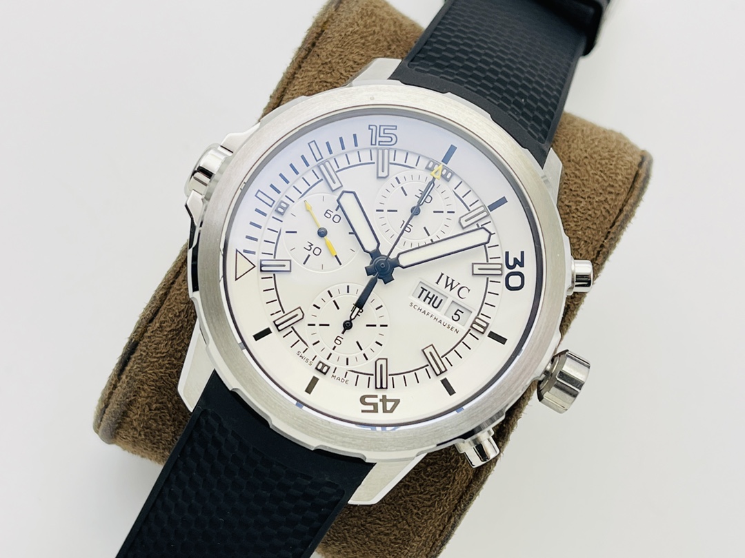 IWC: 166881