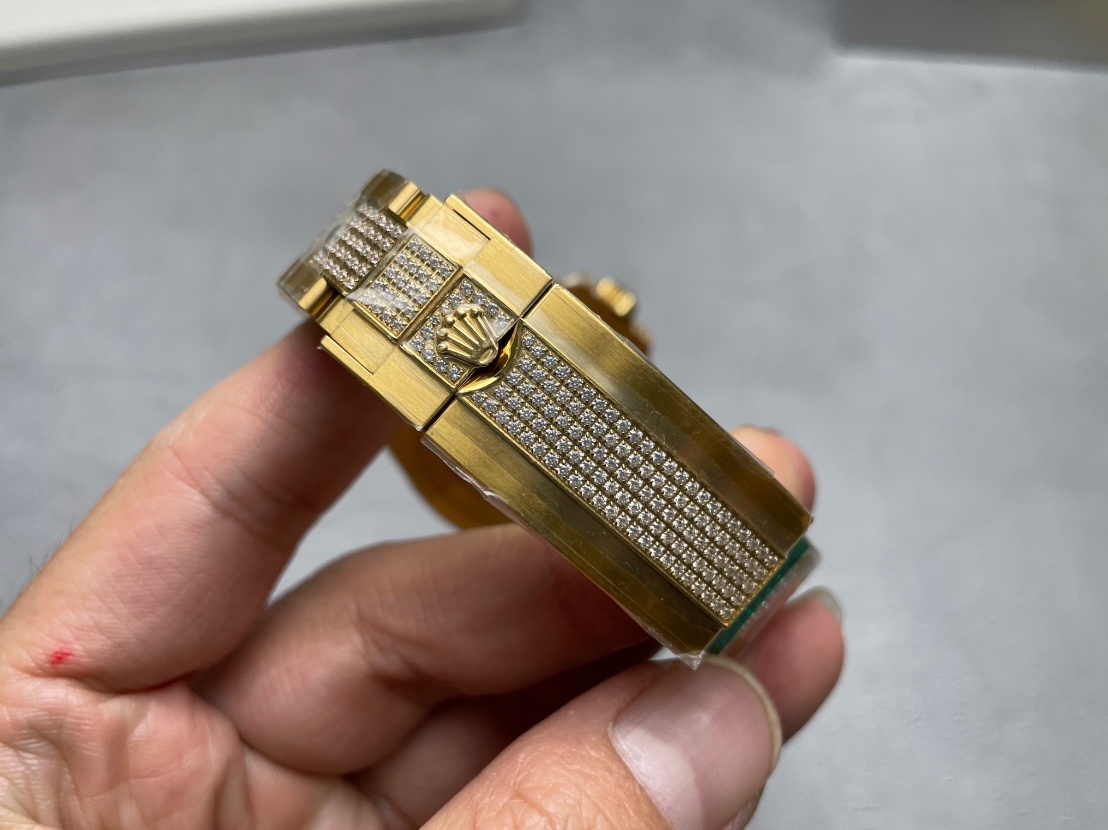 ROF luxury masterpiece, Rolex Submariner rear diamond custom version!