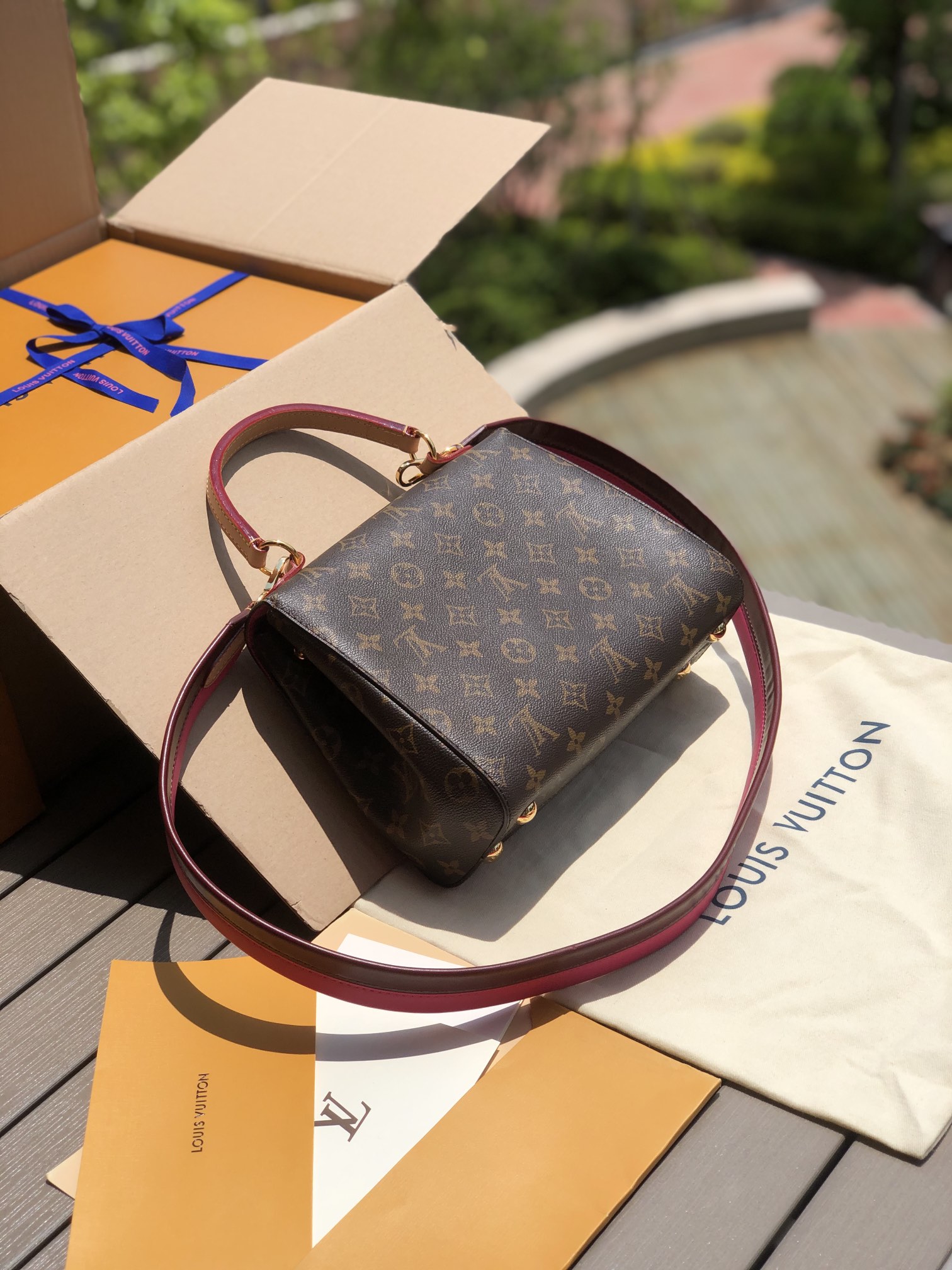 LV164597 bag