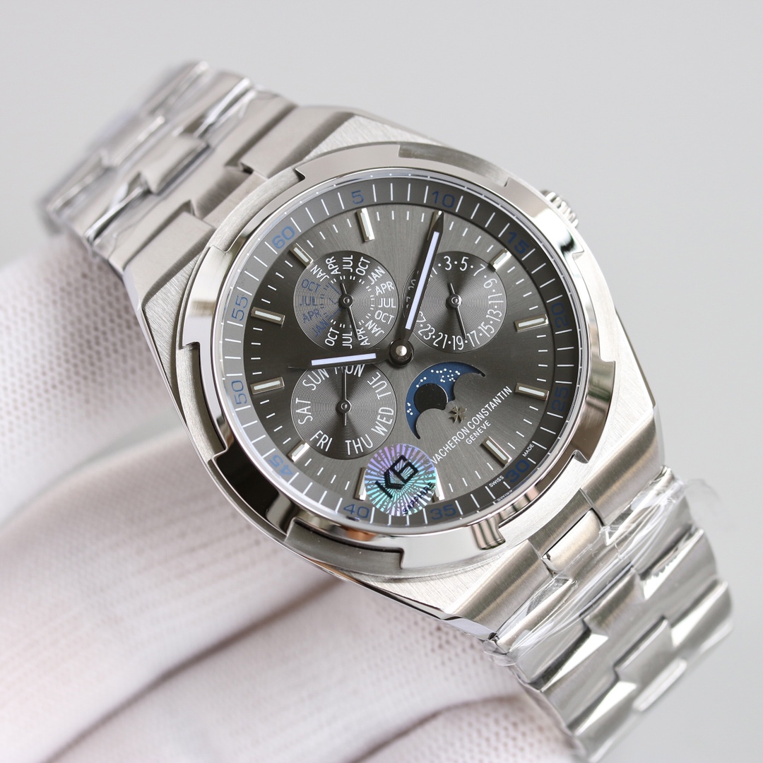 Vacheron Constantin's 4300V/120G-B102