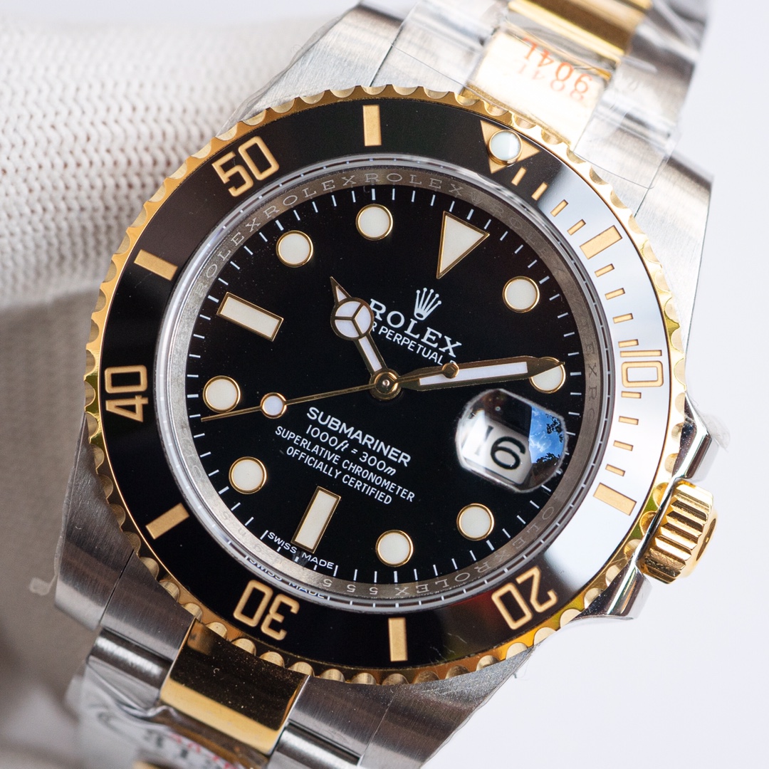 The bezel watch of Rolex Green Water Ghost 116610LV