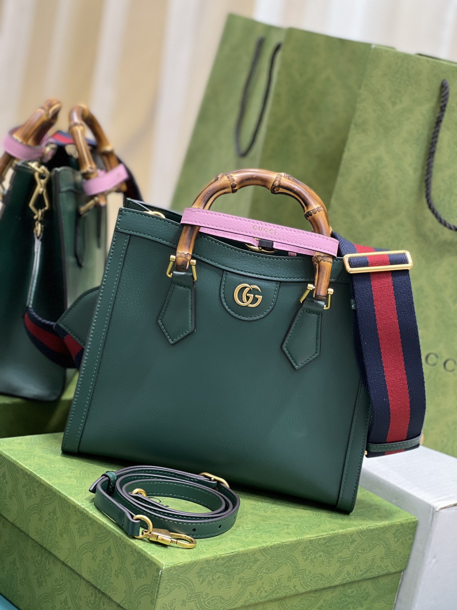 𝗚𝘂𝗰𝗰𝗶 𝗗𝗶𝗮𝗻𝗮702721 bag