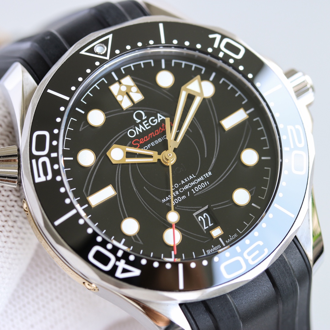 Omega Seamaster 300M 