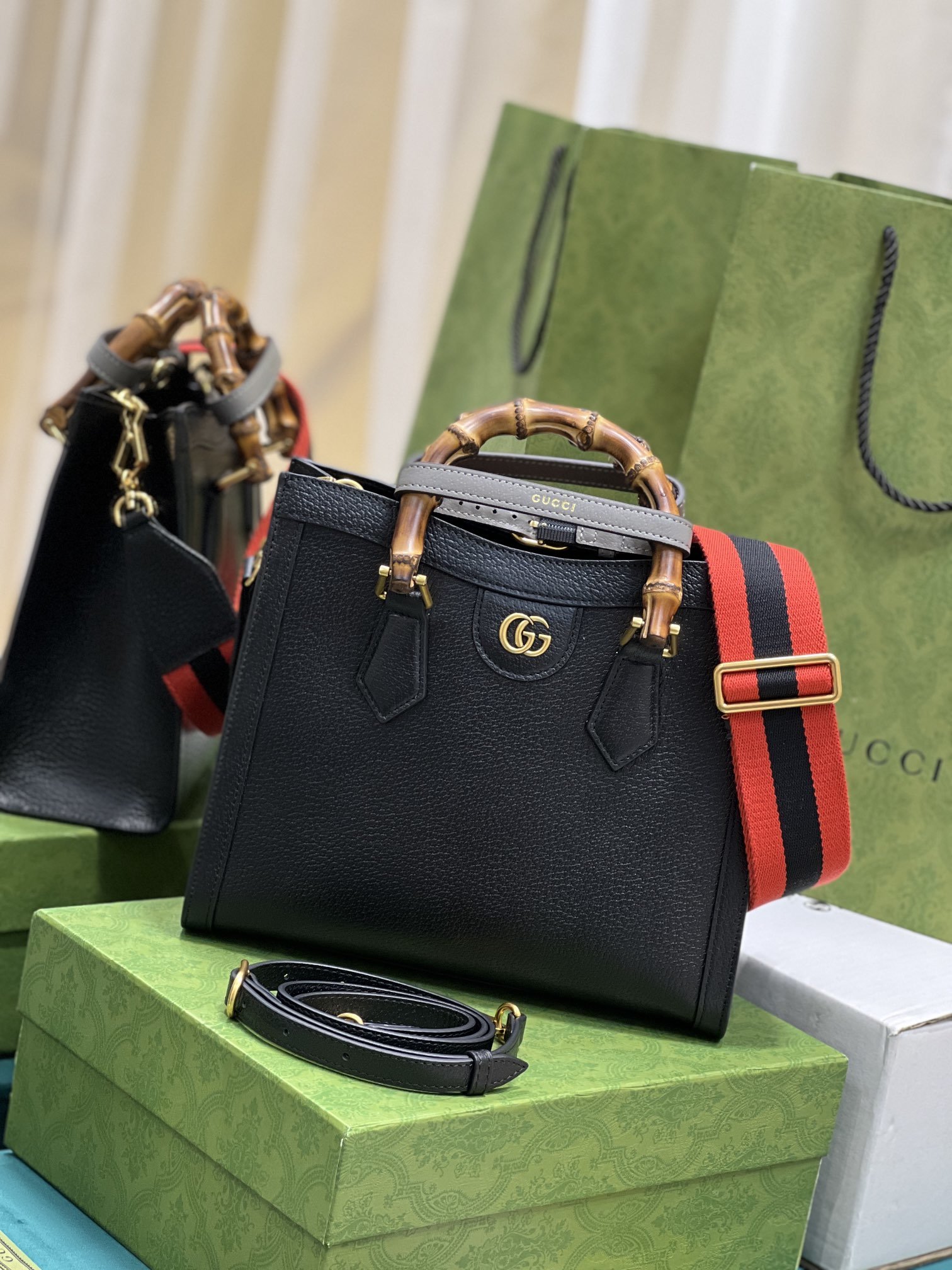 𝗚𝘂𝗰𝗰𝗶 𝗗𝗶𝗮𝗻𝗮702721 bag