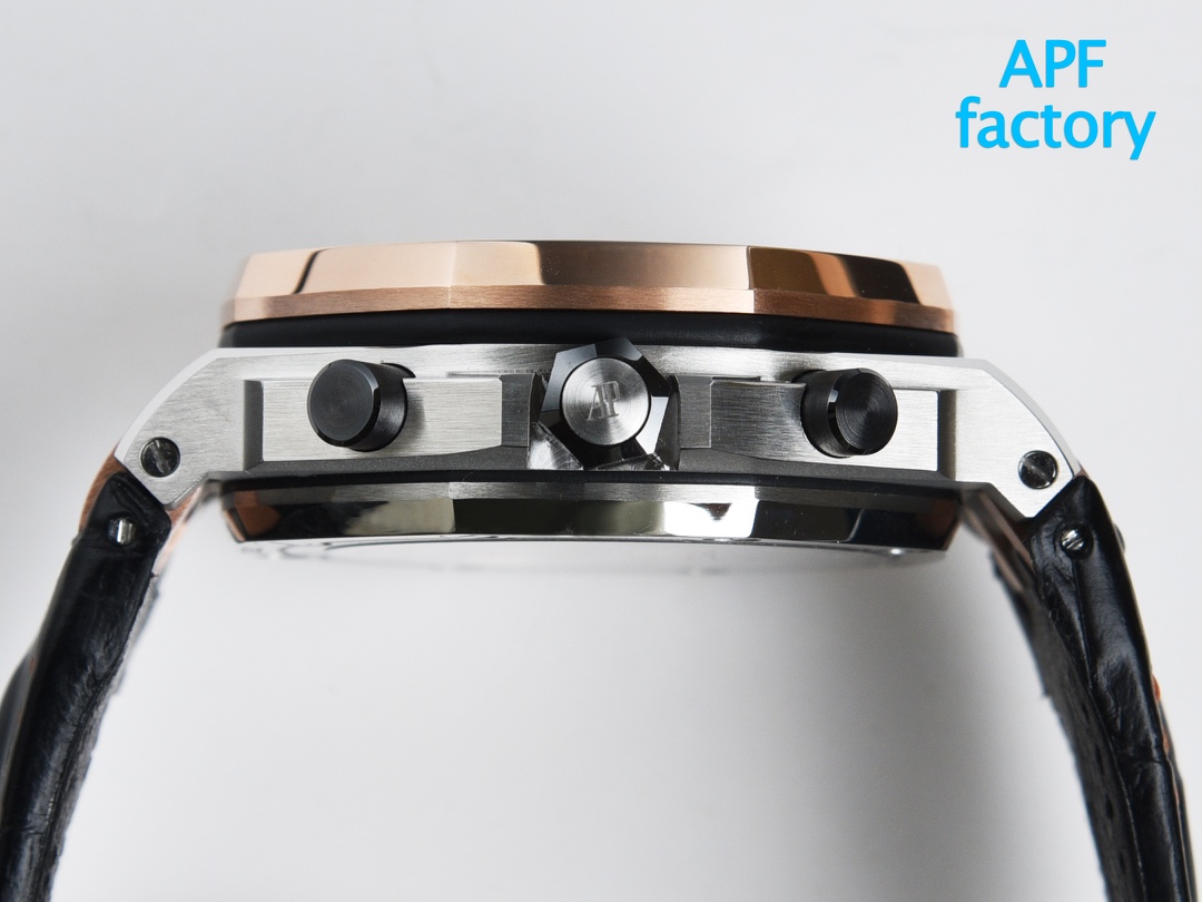 Audemars Piguet Royal Oak Offshore 26238 series 42mm watch