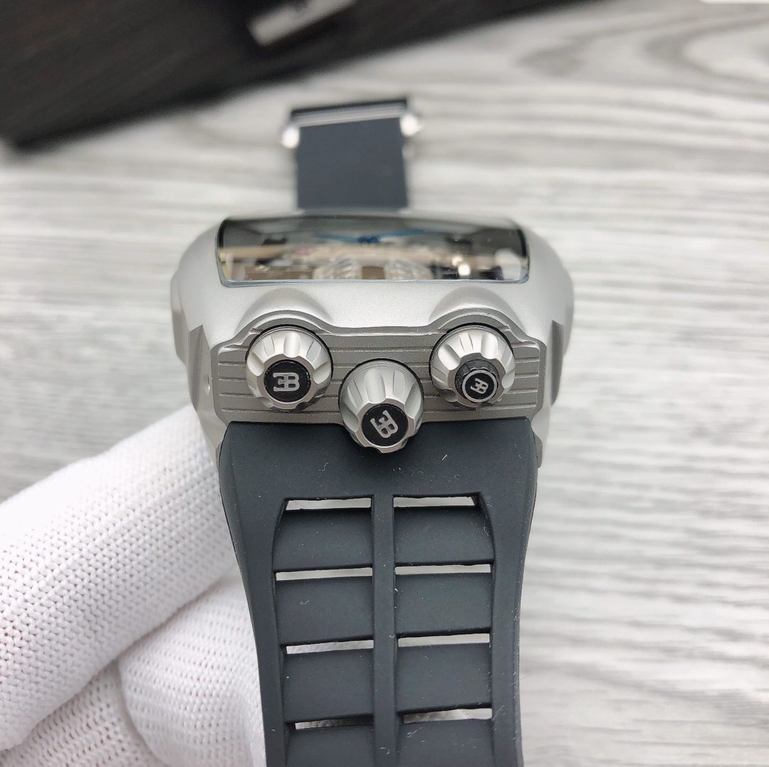 Bugatti Veyron combined with JACOB&CO (Czech Leopard)