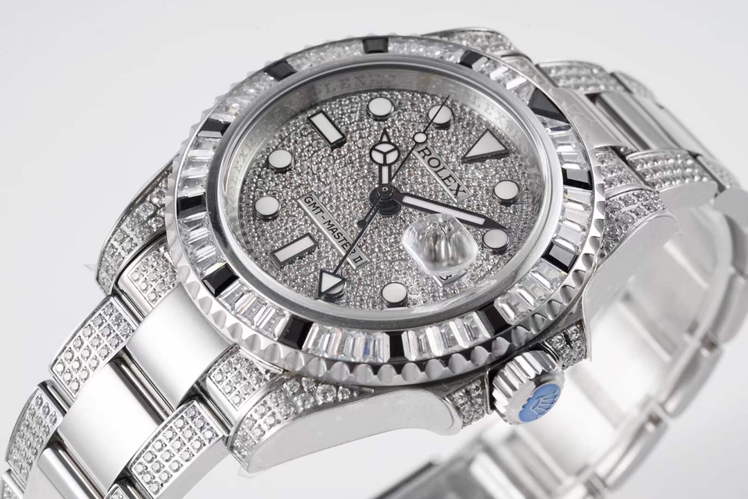 Rolex GMT-Master II Diamond Custom Edition 116768-SARU