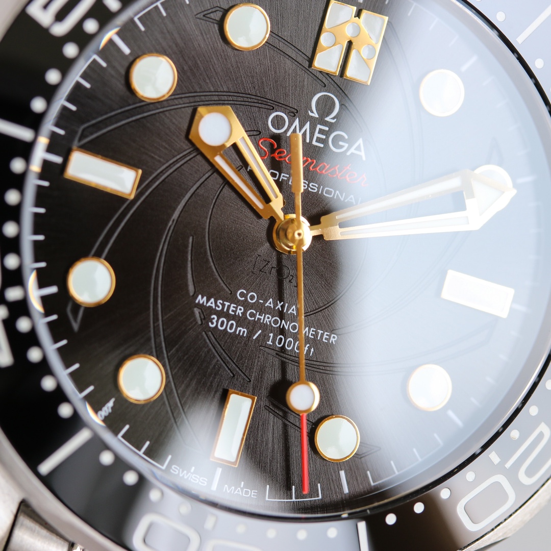 Omega Seamaster 300M 