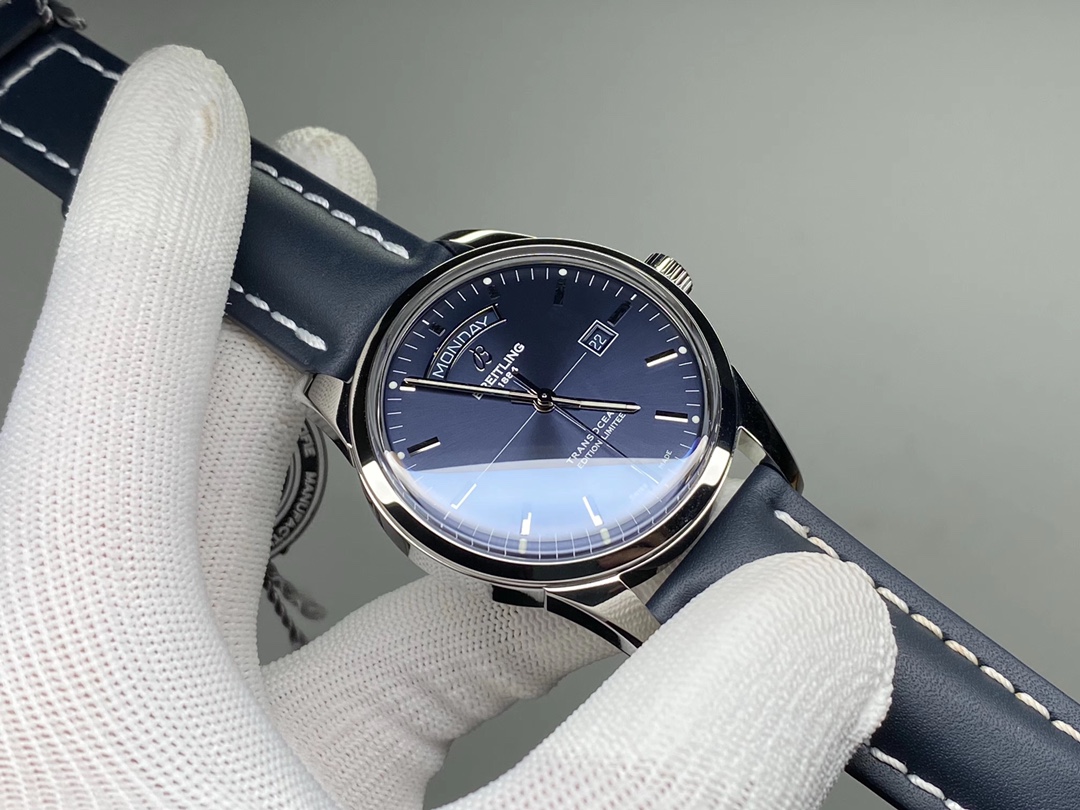 Breitling Transocean Day & Date