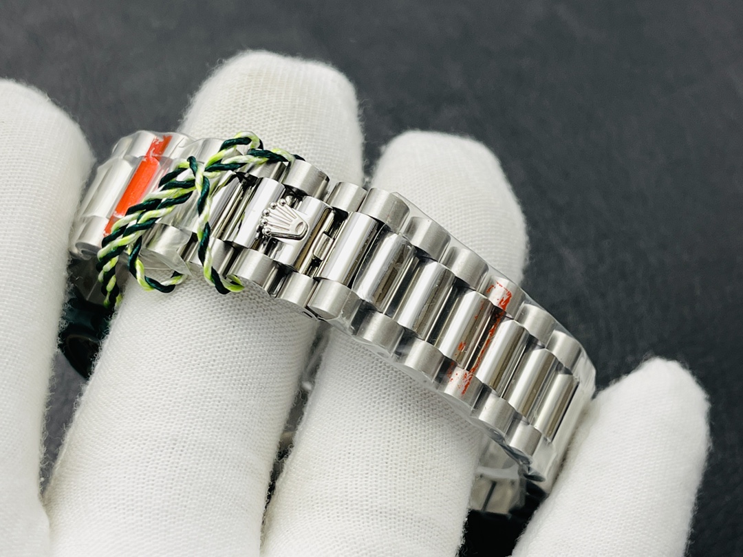 Rolex Day Date 40MM, wonderful details: