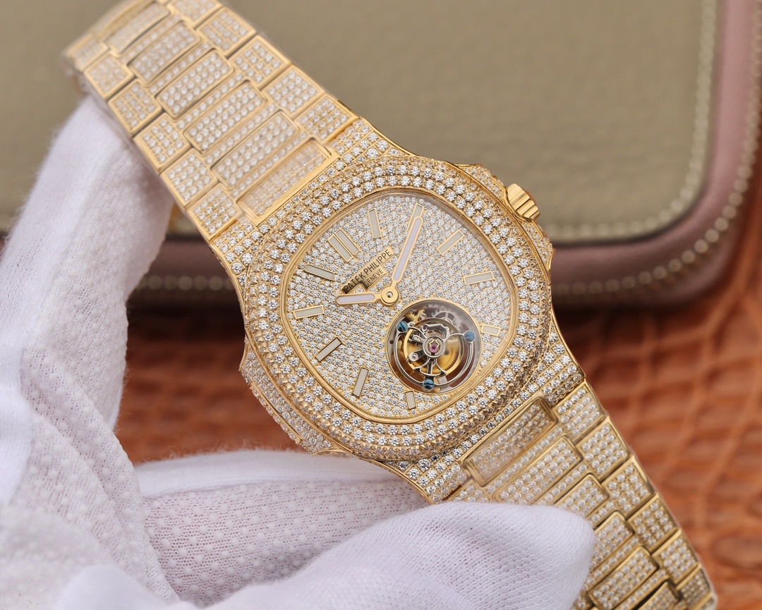 The unique and charming design of the Patek Philippe Starry Tourbillon Watch