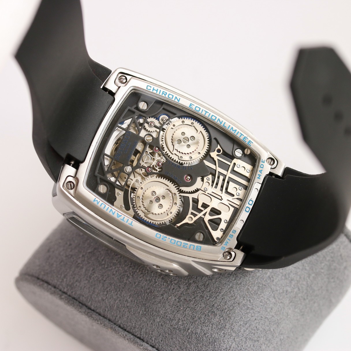 Bugatti Veyron combined with JACOB&CO (Czech Leopard)