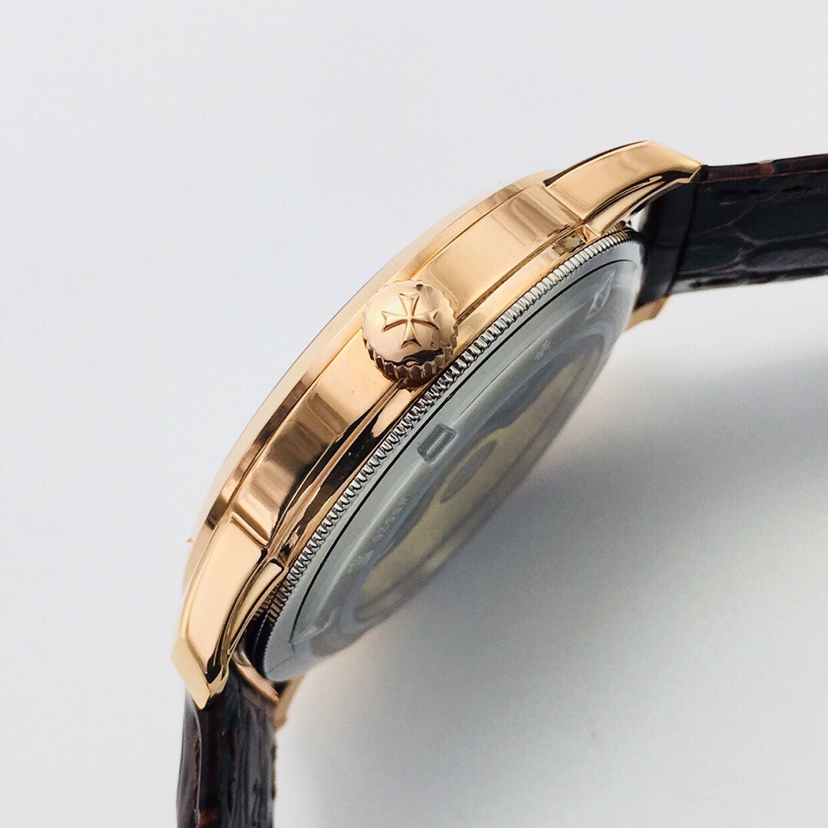 Vacheron Constantin TRADITIONNELLE 85520/000R-9850 men's watch!