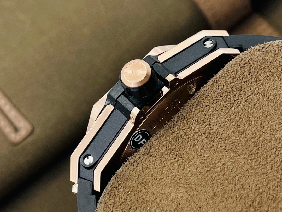 Hengbao HB Yu. Hublot Big Bang Sang Bleu series 415.NX.1112.VR.MXM16 tattoo watch personality