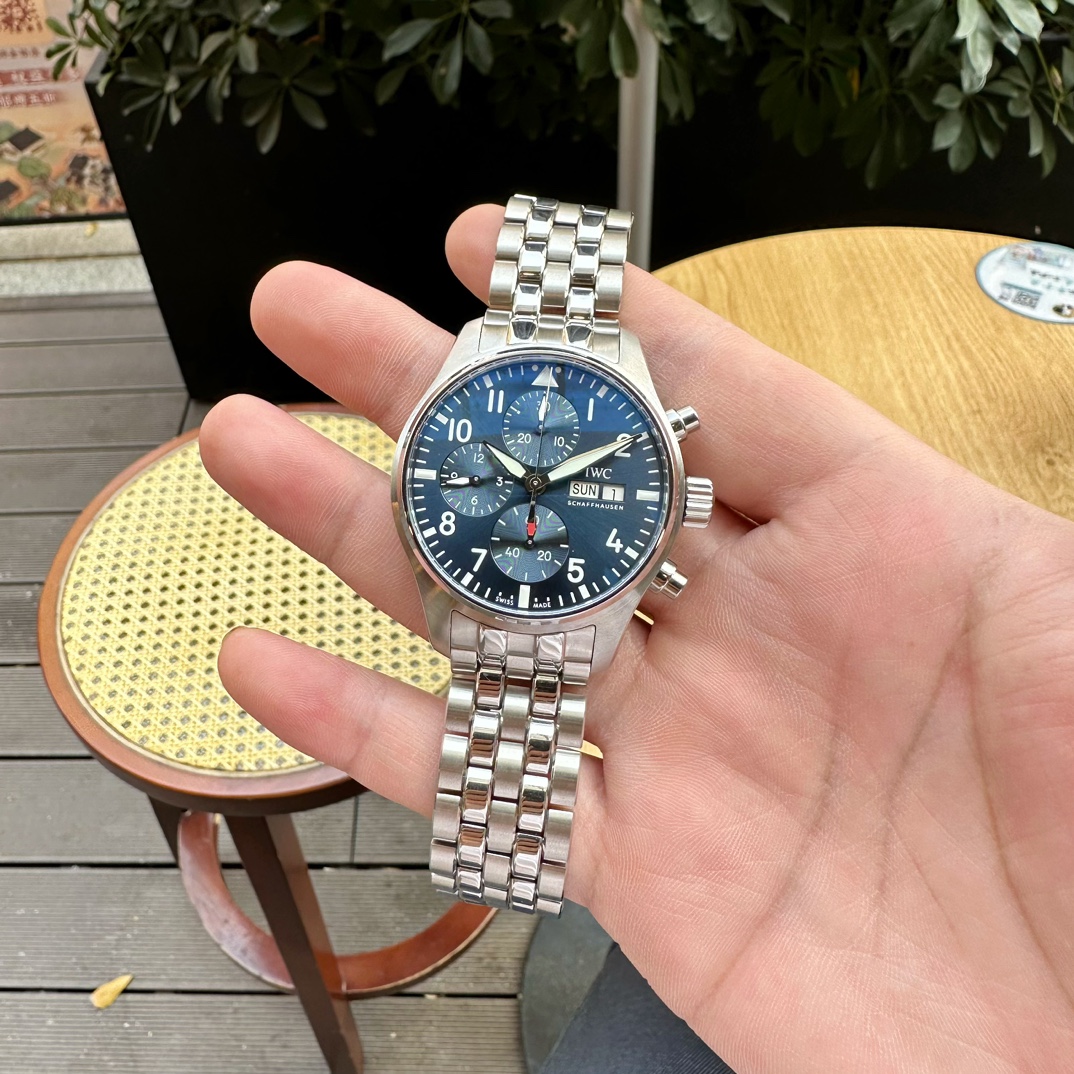 IWC Pilot's New Pilot Chronograph Watch 41 Series Belt IW388101