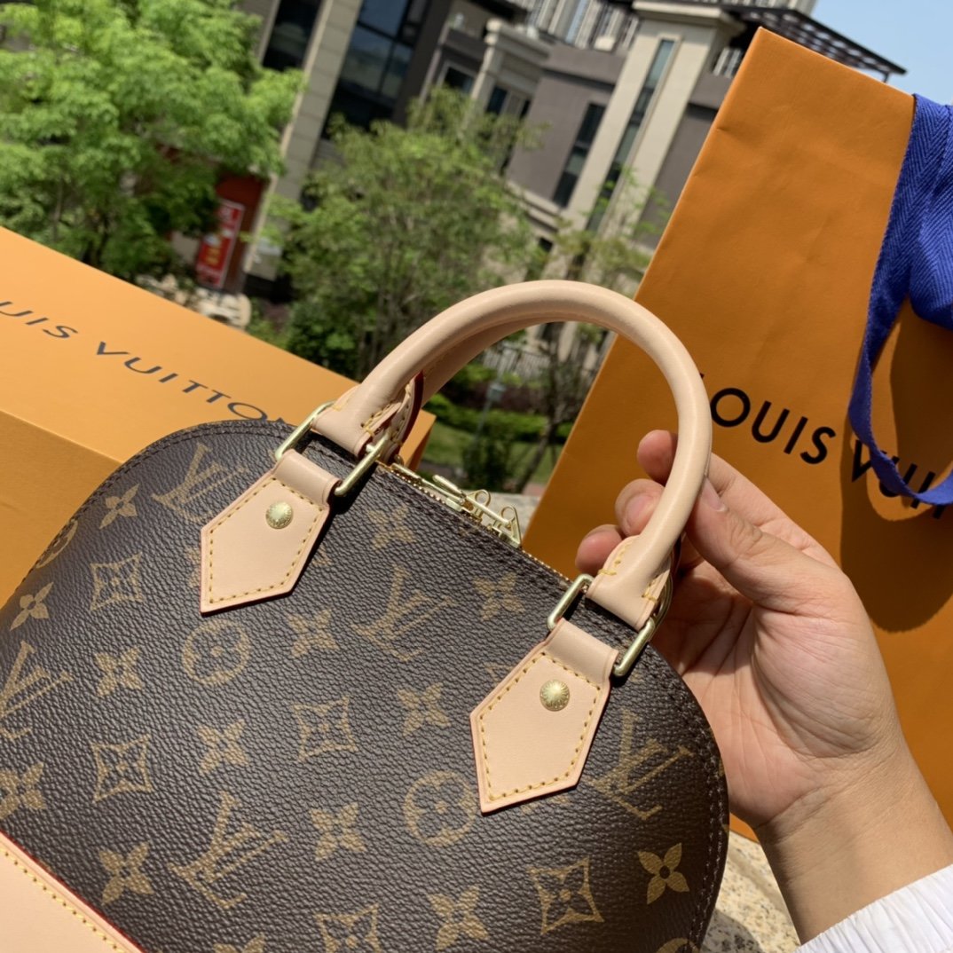 LV163284 bag