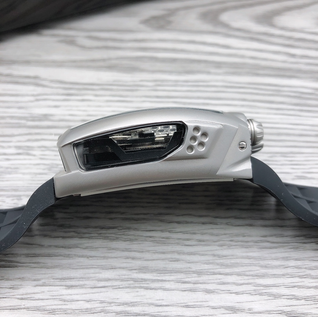 Bugatti Veyron combined with JACOB&CO (Czech Leopard)