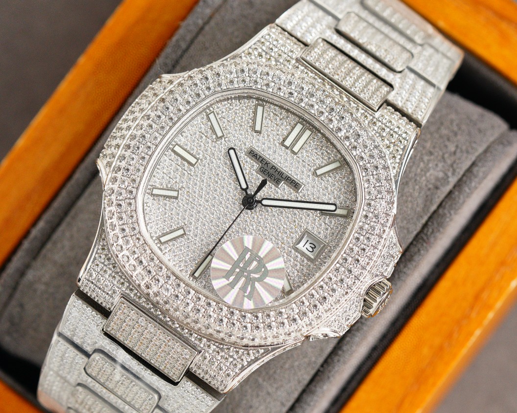 Patek Philippe's king of steel watches, the Nautilus 5711A watch