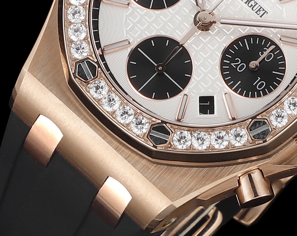 Audemars Piguet Royal Oak Women's Multifunctional Chronograph Mechanical Watch