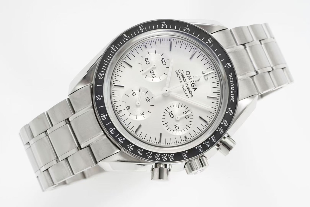 Omega Speedmaster series running seconds chronograph mechanical men's watch
