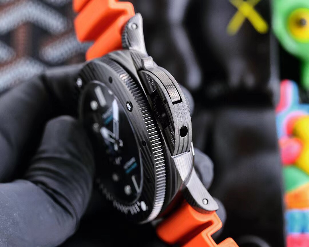 Panerai Submersible Carbotech™ watch, men's 47 mm. Model: PAM1232